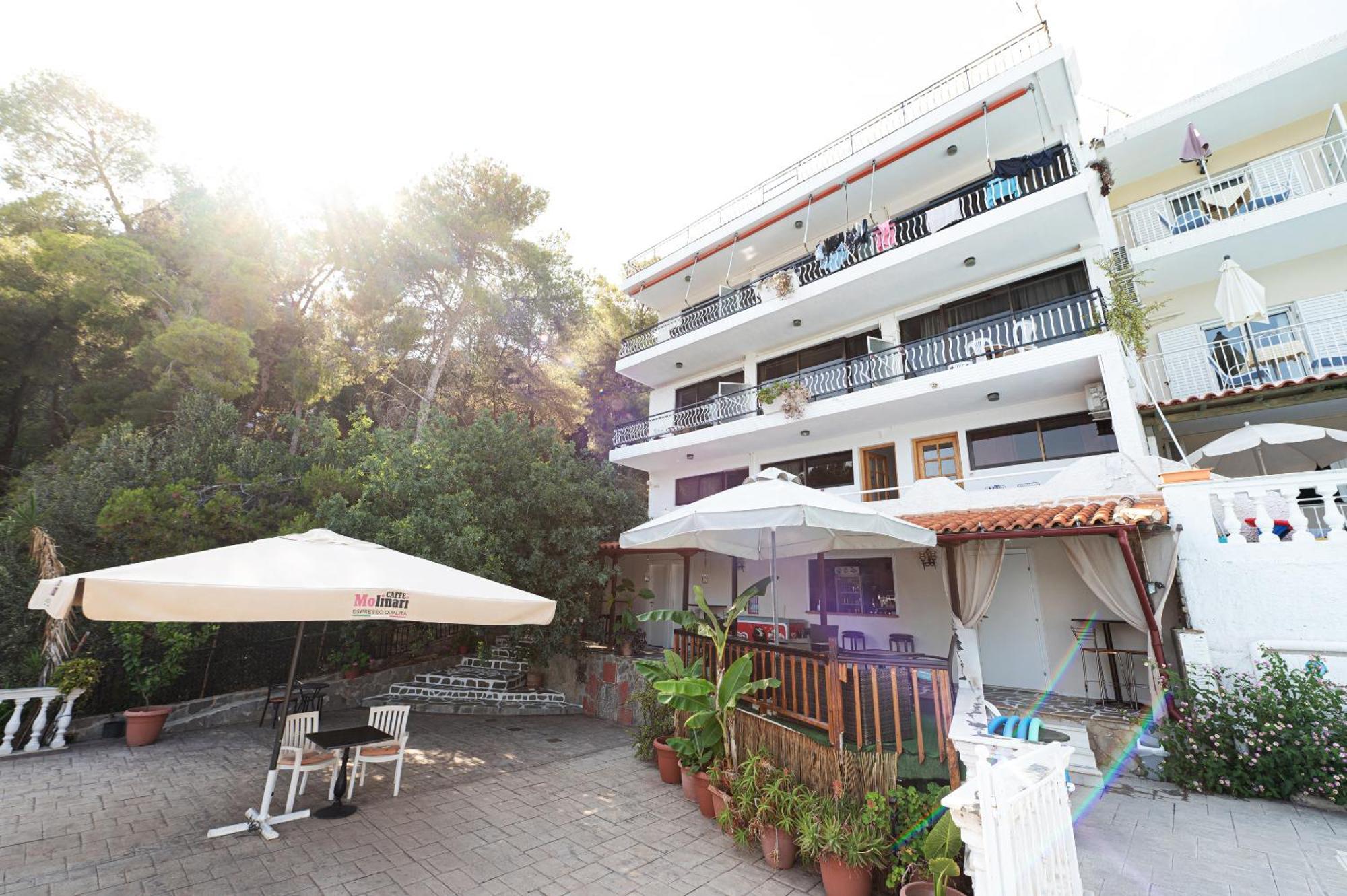 Lions 2 & Apartments, Poros Island. *